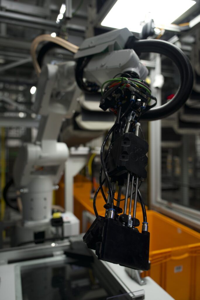 nomagic shoebox gripper